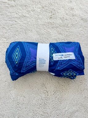 Saks Fifth Avenue Blue & Teal Geometric Throw Blanket